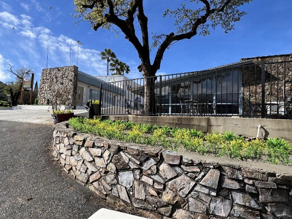 Sierra Lodge Three Rivers Main image